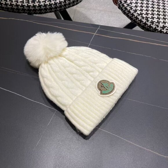 Moncler Women's White Wool Beanie with Pom-Pom Detail - Picture 7 of 8